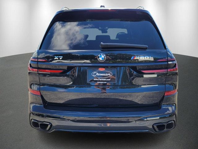 new 2025 BMW X7 car, priced at $102,470