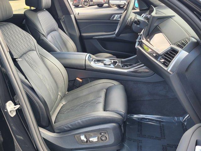 new 2025 BMW X7 car, priced at $102,470