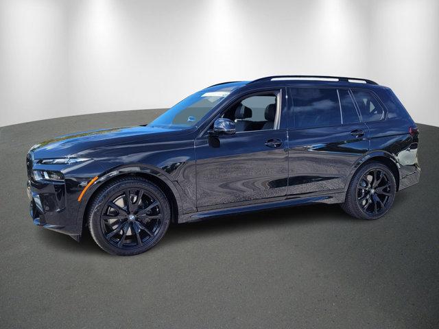 new 2025 BMW X7 car, priced at $102,470