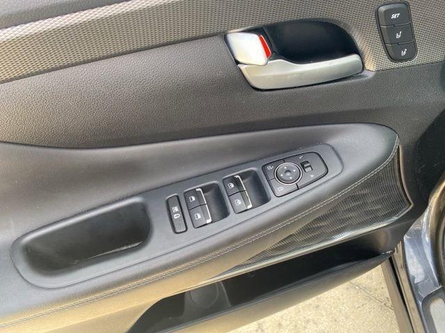 used 2020 Hyundai Santa Fe car, priced at $18,849