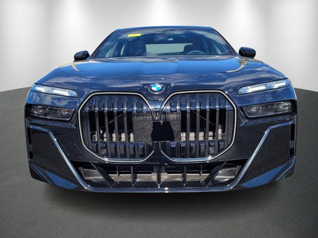 new 2024 BMW 760 car, priced at $135,795