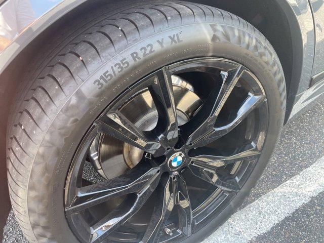 used 2024 BMW X7 car