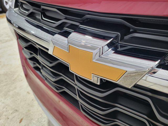 new 2025 Chevrolet Trax car, priced at $25,179