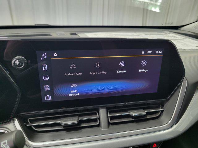 new 2025 Chevrolet Trax car, priced at $25,179