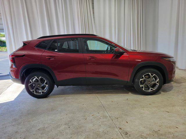 new 2025 Chevrolet Trax car, priced at $25,179