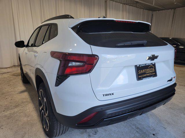new 2025 Chevrolet Trax car, priced at $27,430