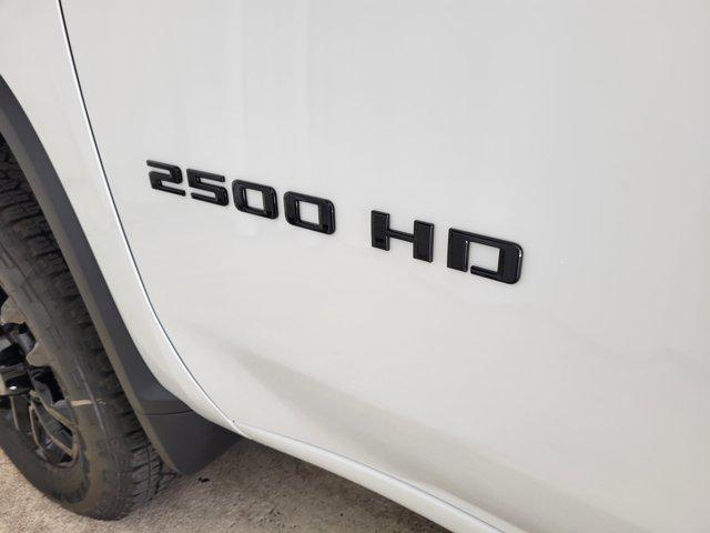 new 2025 Chevrolet Silverado 2500 car, priced at $65,432