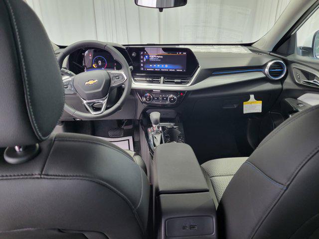 new 2025 Chevrolet Trax car, priced at $25,179
