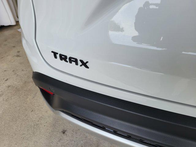 new 2025 Chevrolet Trax car, priced at $25,753