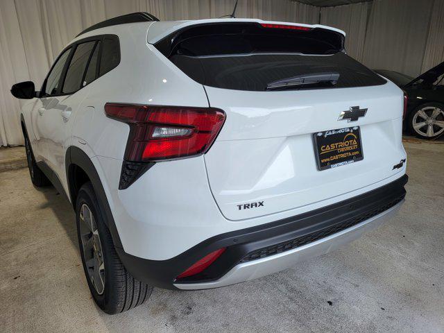 new 2025 Chevrolet Trax car, priced at $25,753