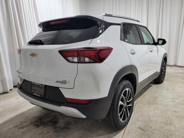 new 2025 Chevrolet TrailBlazer car, priced at $25,580