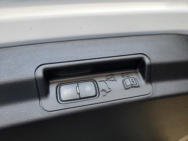 used 2022 Ford Explorer car, priced at $27,950