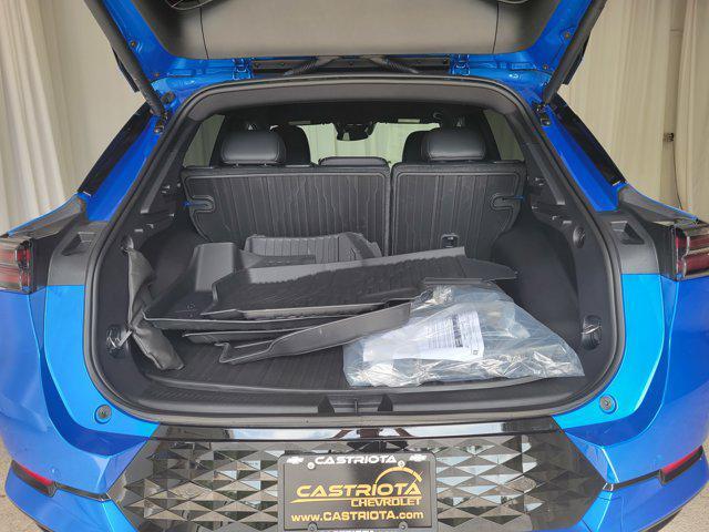 new 2025 Chevrolet Equinox EV car, priced at $39,364