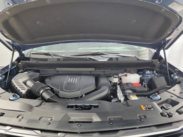 new 2025 Chevrolet Traverse car, priced at $42,518