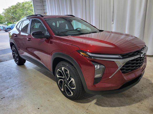 new 2025 Chevrolet Trax car, priced at $26,843