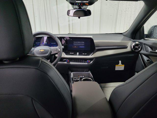 new 2026 Chevrolet Equinox car, priced at $32,964