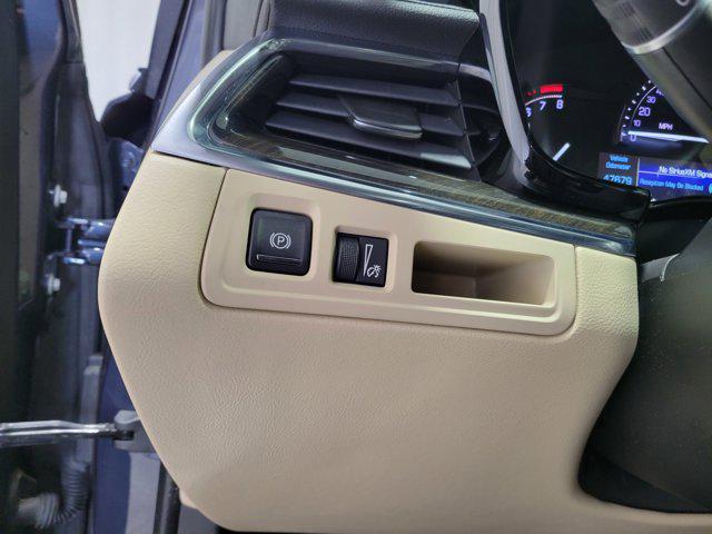 used 2019 Cadillac XT5 car, priced at $20,681