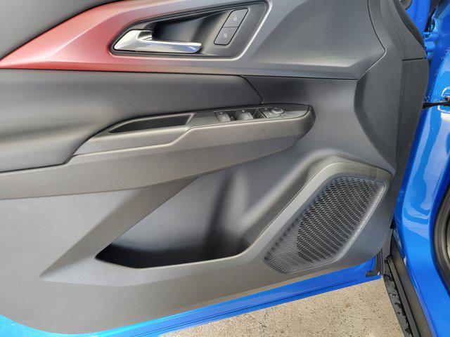 new 2025 Chevrolet Equinox EV car, priced at $39,039