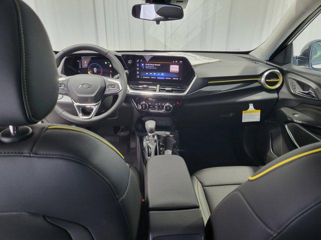 new 2025 Chevrolet Trax car, priced at $27,035
