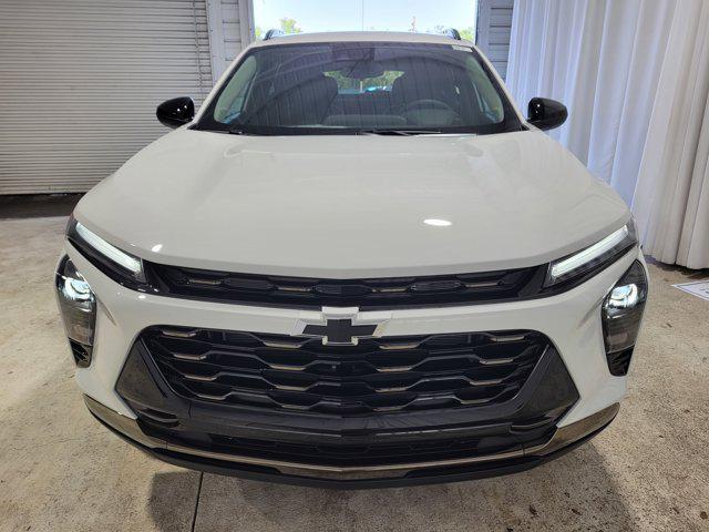 new 2025 Chevrolet Trax car, priced at $27,035