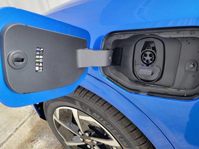 new 2025 Chevrolet Equinox EV car, priced at $38,108