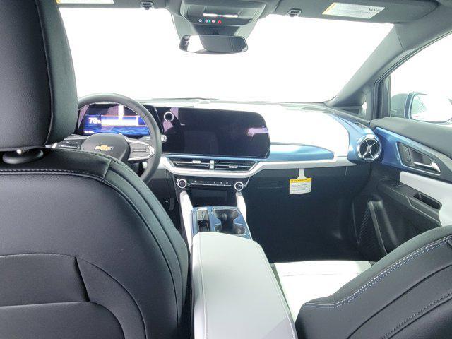 new 2025 Chevrolet Equinox EV car, priced at $39,858