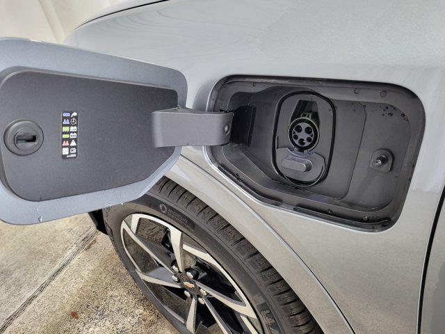 new 2025 Chevrolet Equinox EV car, priced at $39,858