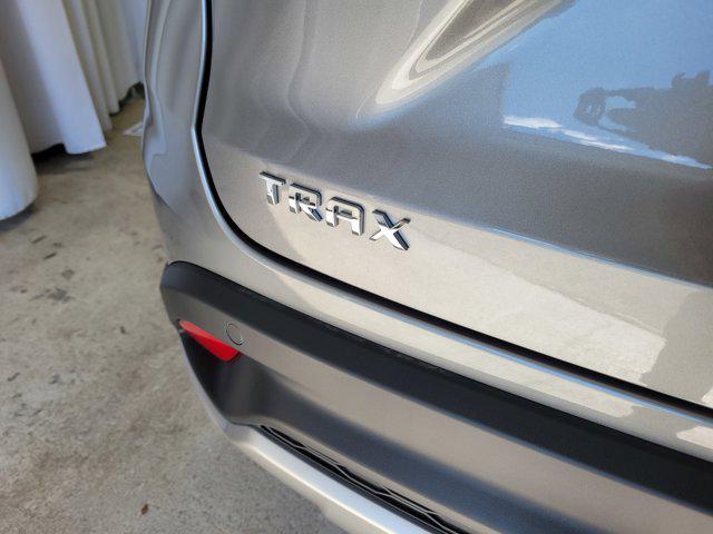 new 2025 Chevrolet Trax car, priced at $25,179