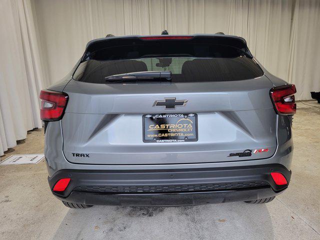 new 2025 Chevrolet Trax car, priced at $25,948