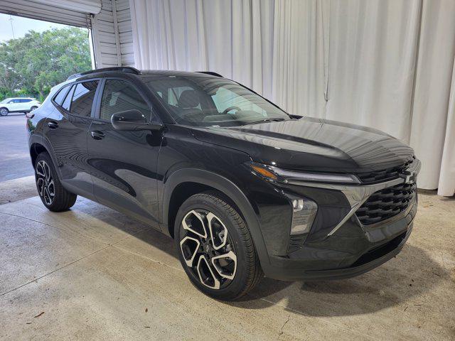 new 2025 Chevrolet Trax car, priced at $27,948