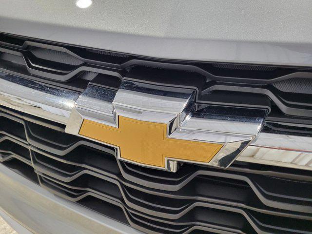 new 2025 Chevrolet Trax car, priced at $25,830