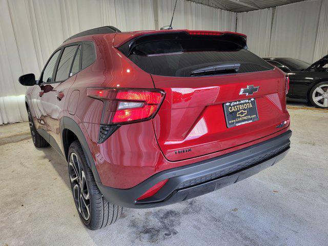 new 2025 Chevrolet Trax car, priced at $27,035