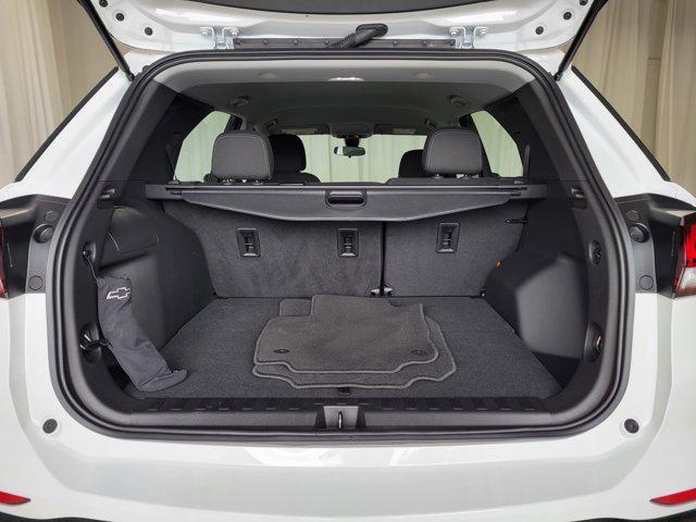 used 2023 Chevrolet Equinox car, priced at $23,149