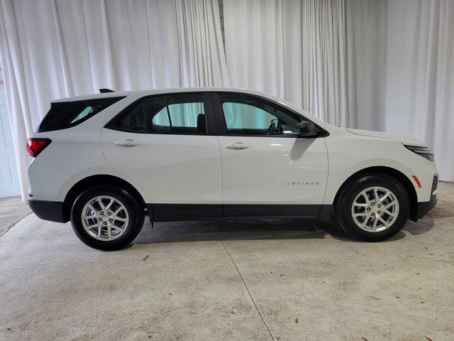 used 2023 Chevrolet Equinox car, priced at $23,149
