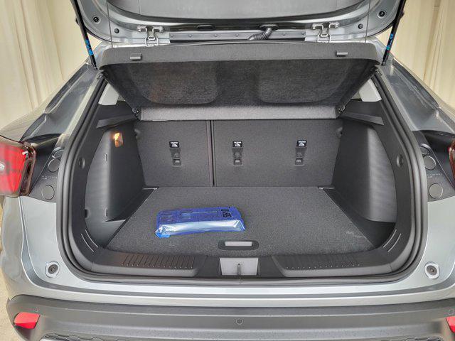 new 2025 Chevrolet Trax car, priced at $24,648
