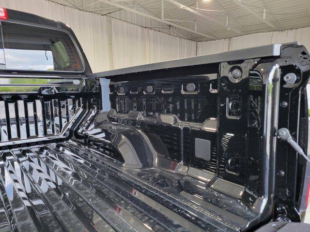 new 2025 Chevrolet Colorado car, priced at $37,198