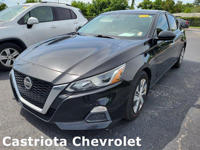 used 2020 Nissan Altima car, priced at $15,137