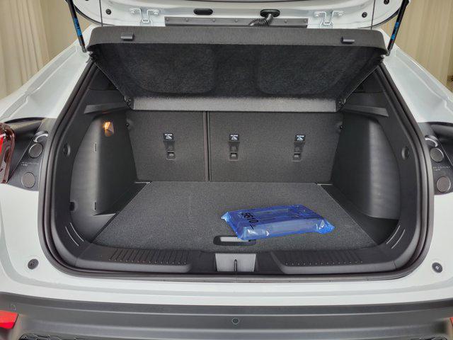 new 2025 Chevrolet Trax car, priced at $27,035