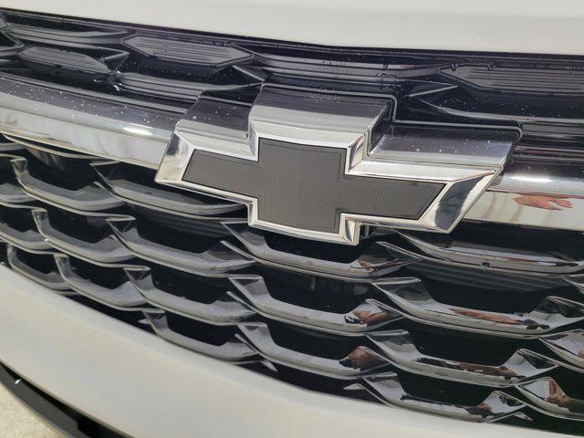 new 2025 Chevrolet Trax car, priced at $27,035