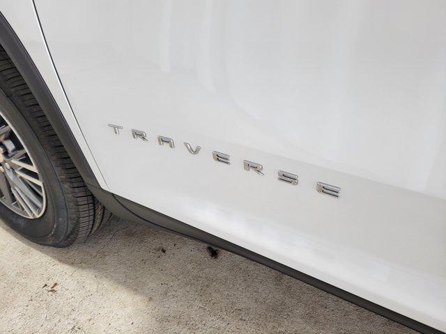 new 2025 Chevrolet Traverse car, priced at $41,658