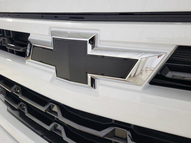 new 2025 Chevrolet Silverado 1500 car, priced at $43,045