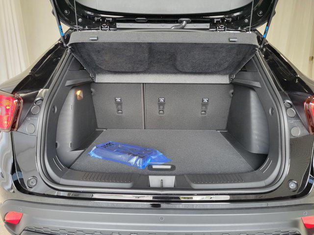 new 2025 Chevrolet Trax car, priced at $27,035