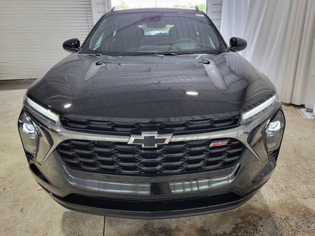 new 2025 Chevrolet Trax car, priced at $27,035