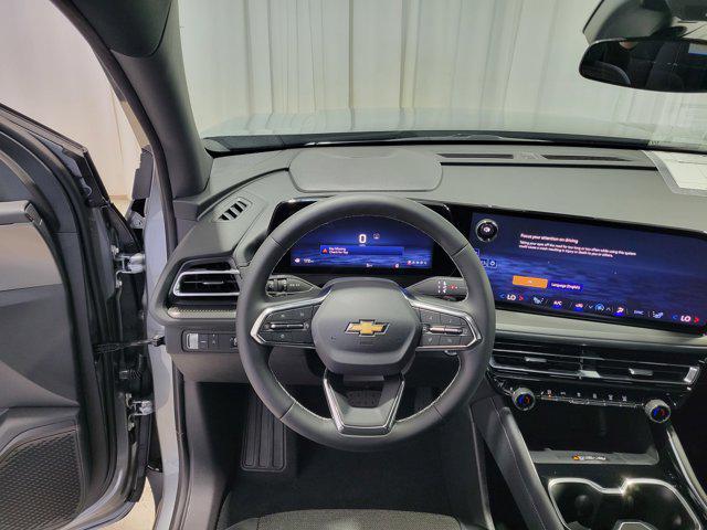new 2025 Chevrolet Traverse car, priced at $43,018