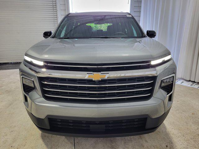 new 2025 Chevrolet Traverse car, priced at $43,018