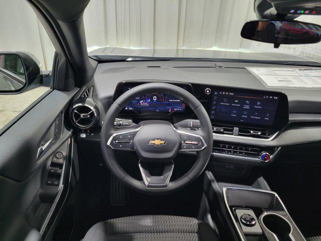 new 2026 Chevrolet Equinox car, priced at $30,594
