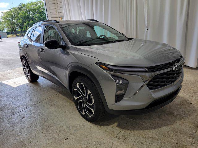 new 2025 Chevrolet Trax car, priced at $27,930