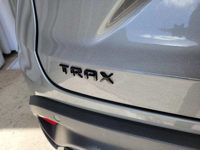 new 2025 Chevrolet Trax car, priced at $27,930