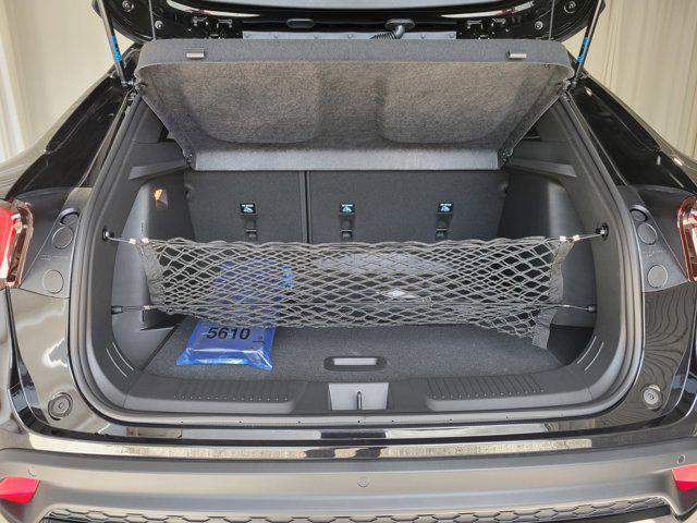 new 2025 Chevrolet Trax car, priced at $28,343