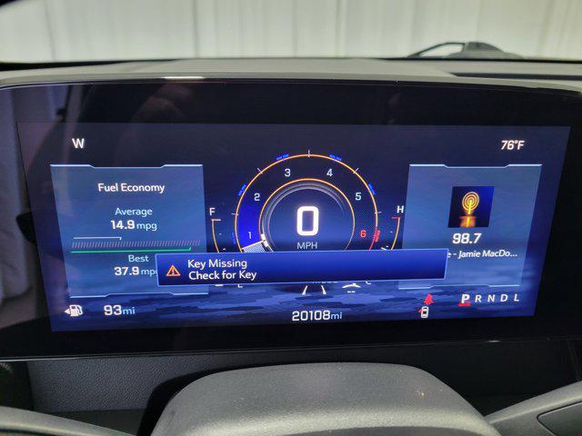 used 2025 Chevrolet Traverse car, priced at $36,514